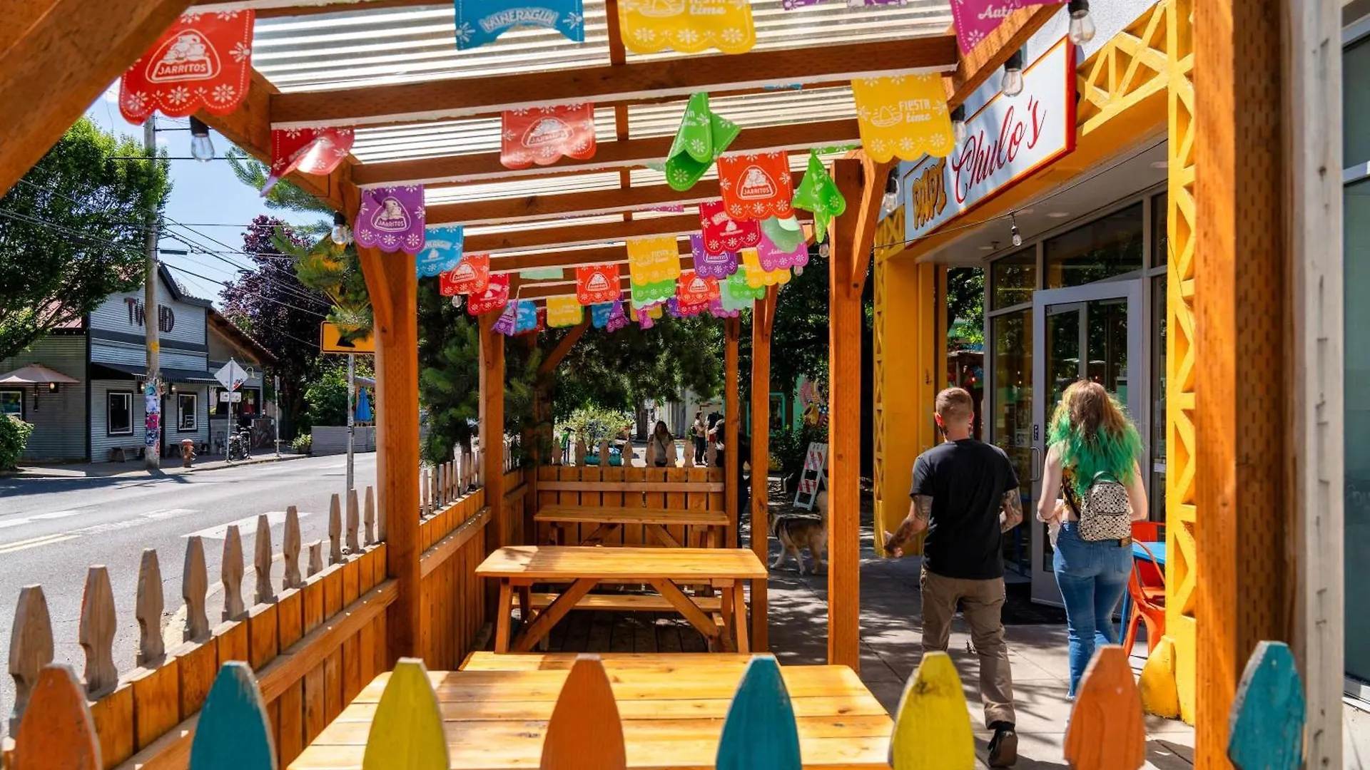 Stay Portland - The Graffiti Alley Tiny House - Food, Art & Beer 美国