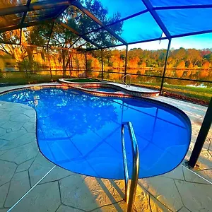 https://tampa-golf-course-oasis-with-pool-4-bedrooms.hotelstampa.org