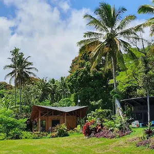 https://kalani-oceanside-retreat.hotelsinhawaii.org