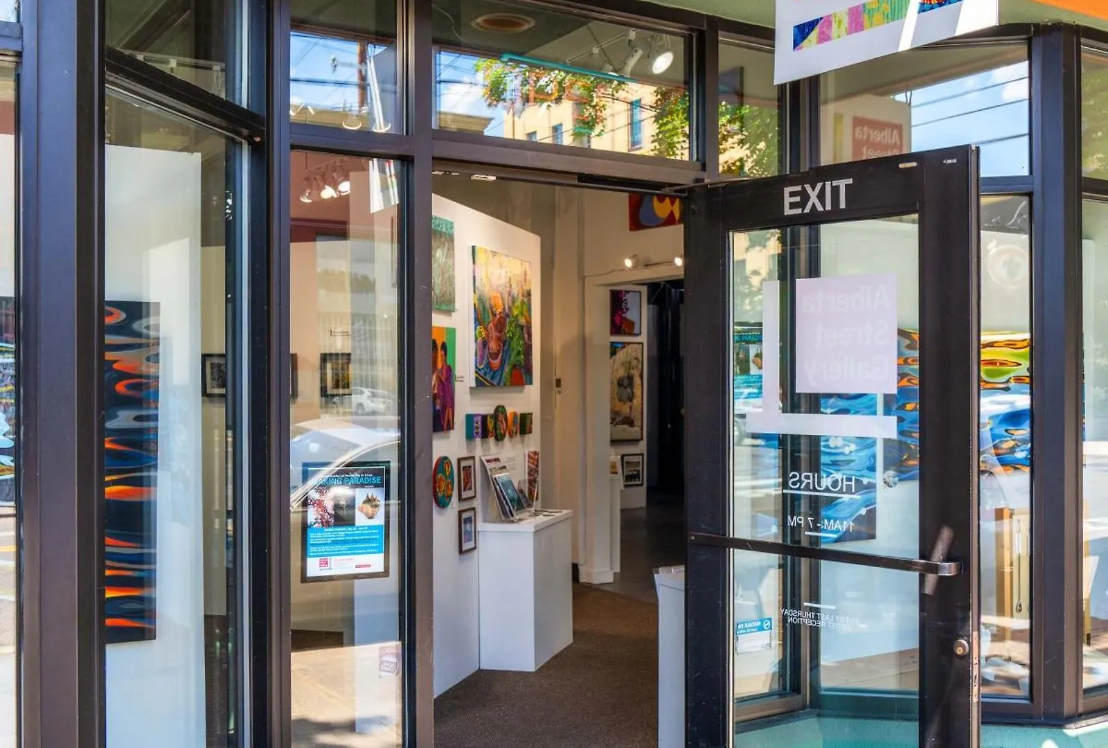 Stay Portland - The Graffiti Alley Tiny House - Food, Art & Beer United States